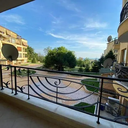 Appartamento Elizi Summer House Varna-euxinograd *
